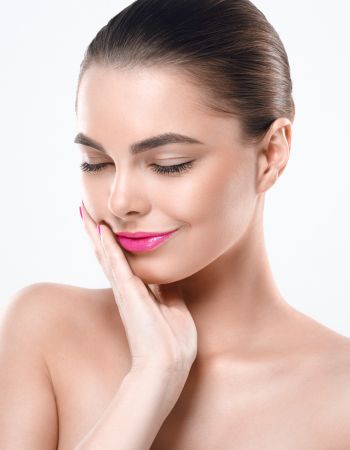 Aumento de Pómulos y Mentón